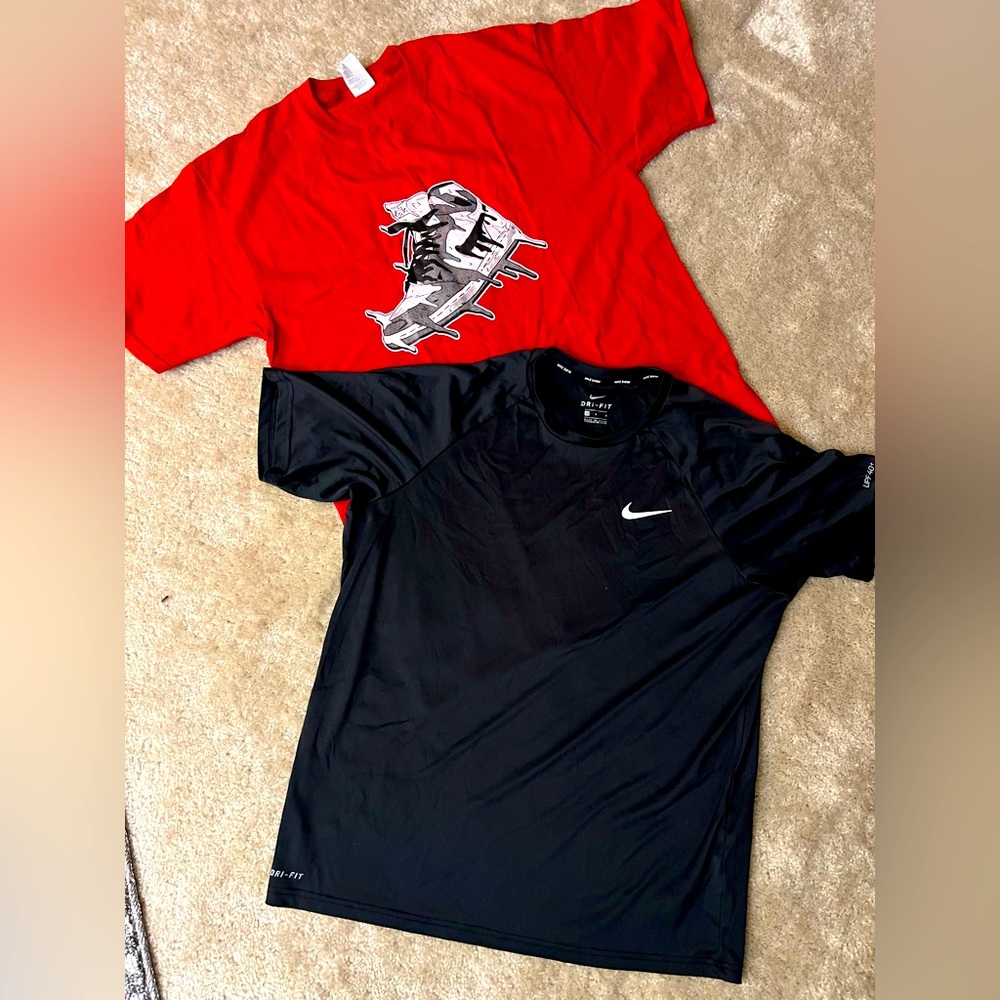 Nike Bundle: Swim Dri-Fit Large T-shirt, Nike Sneaker Red XL T-Shirt
